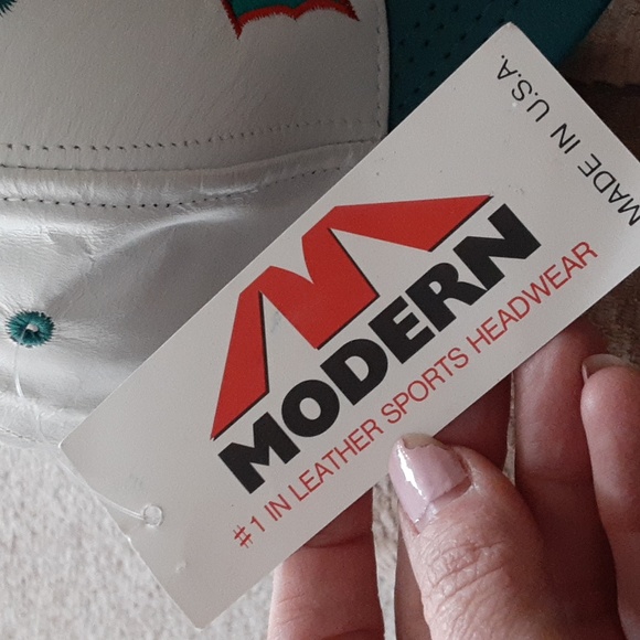 Brand new! Vintage Miami Dolphins - Picture 6 of 6